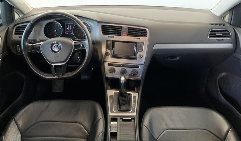 Volkswagen Golf Comfortline 1.4 cheio