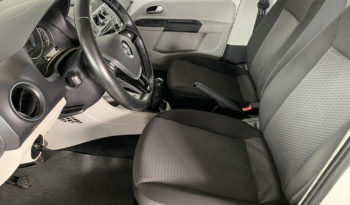 Volkswagen UP! Move 1.0 cheio