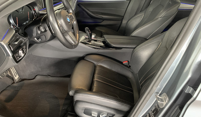 BMW 530i Sport 2.0 cheio