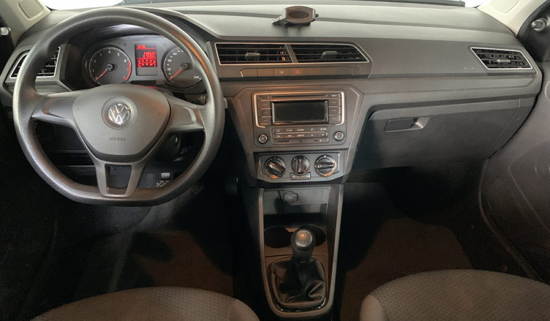 Volkswagen Voyage 1.6 cheio