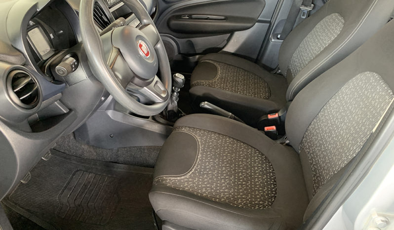 Fiat Uno ATTRACTIVE 1.0 cheio