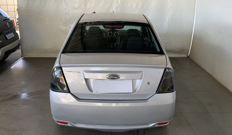 Ford Fiesta Sedan 1.6 cheio