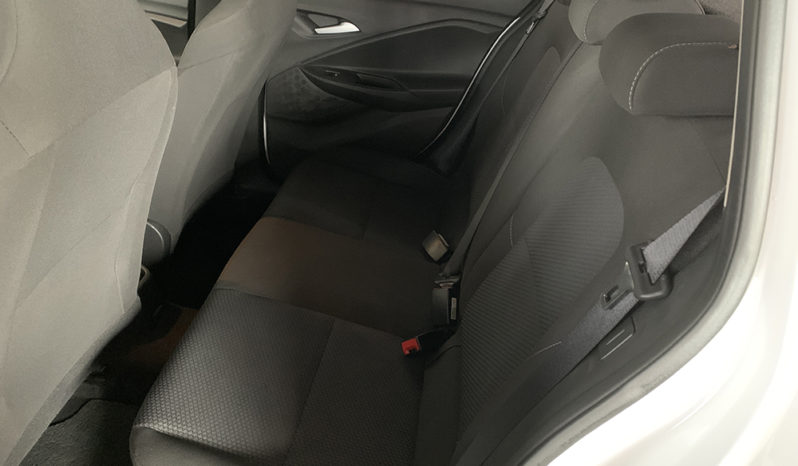 Chevrolet Onix Hatch LT 1.0 cheio