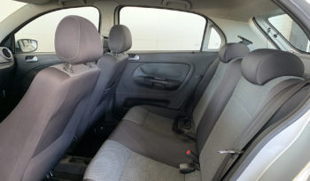 Volkswagen Gol Power 1.6 cheio