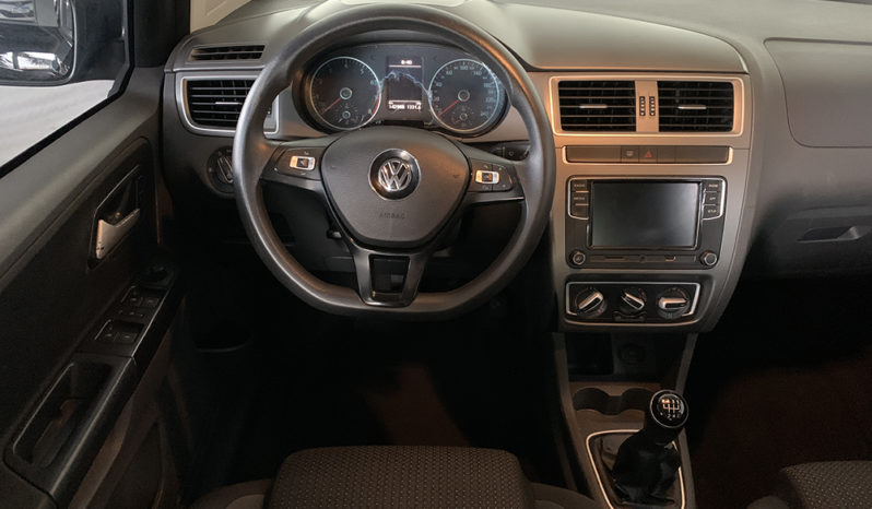 Volkswagen Fox Connect 1.6 cheio