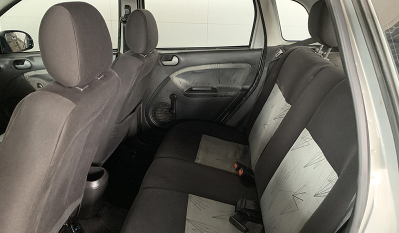 Ford Fiesta 8V 1.6 cheio