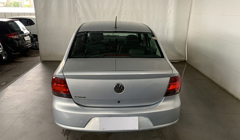 Volkswagen Voyage 1.0 cheio