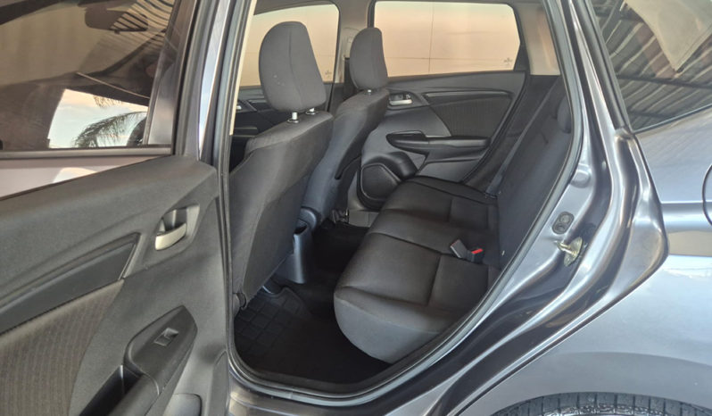 Honda Fit DX 1.5 cheio