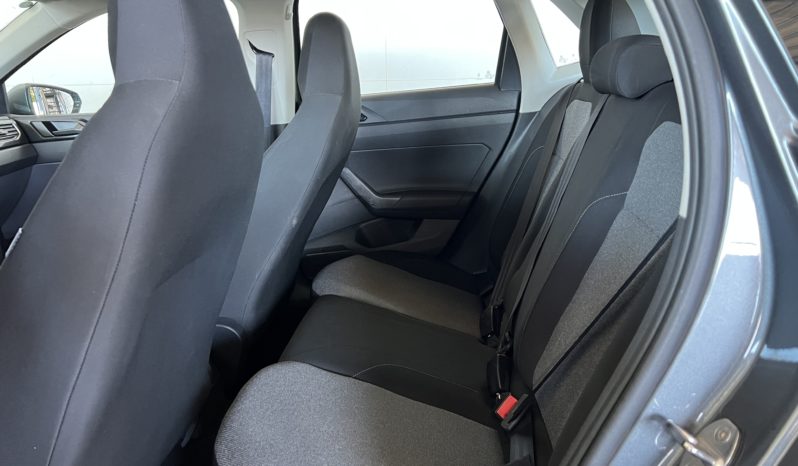 Volkswagen Polo Comfortline 1.0 turbo 200 TSI cheio