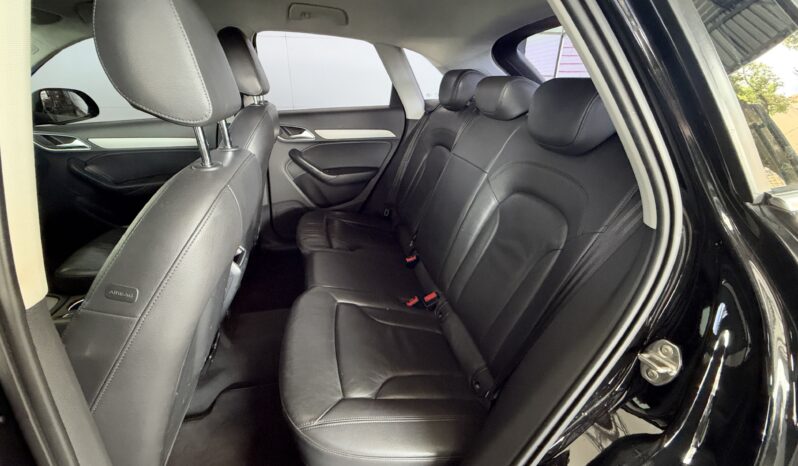 Audi Q3 TFSI 2.0 cheio