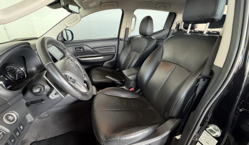 Mitsubishi L200 Triton Sport 2.4 cheio